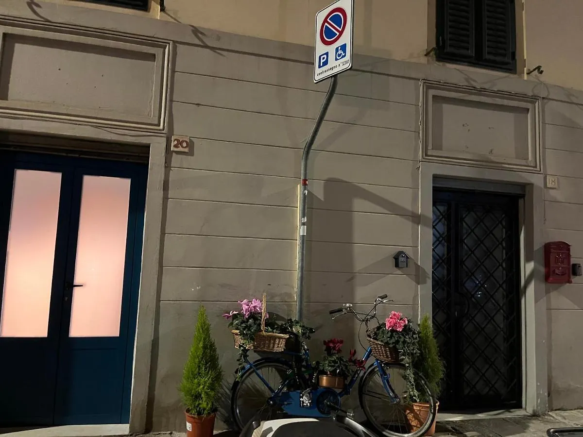 A Casa Di Zia Rosetta Hotel Florence Italy